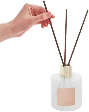 COCORRÍNA Reed Diffuser - English Garden Scented Diffuser with 8 Sticks Home Fragrance Reed Diffuser for Bathroom Shelf Decor
