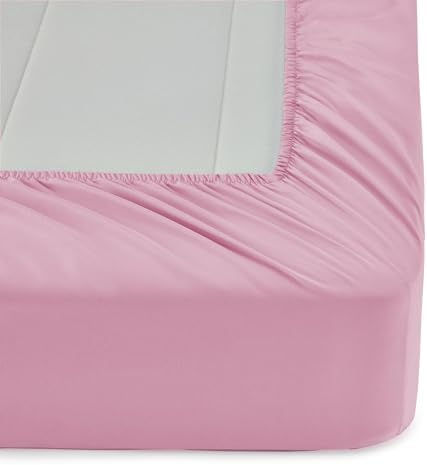 Amazon Basics 7-Piece Soft Microfiber Kid's Bed-in-a-Bag Bedding Set, Full/Queen, Pink, Solid