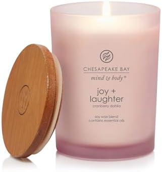Chesapeake Bay Candle Scented Candle Joy + Laughter (Cranberry Dahlia) Medium Home Décor
