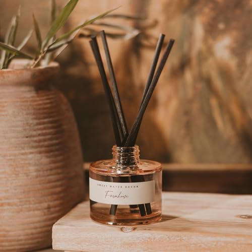 Sweet Water Decor Farmhouse Sandstone Reed Diffuser, Fall Scent with Orange, Apple & Spices, Long-Lasting Non-Toxic Fragrance Oil for Living Room, Kitchen & Bathroom, Cozy Autumn Gift for Her