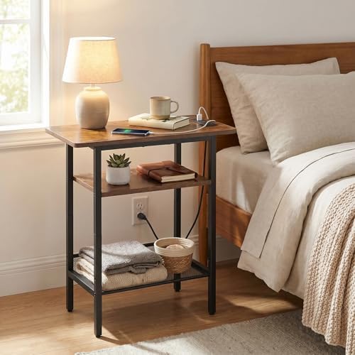 HOOBRO Side Table with Charging Station for Small Spaces, Rustic Brown