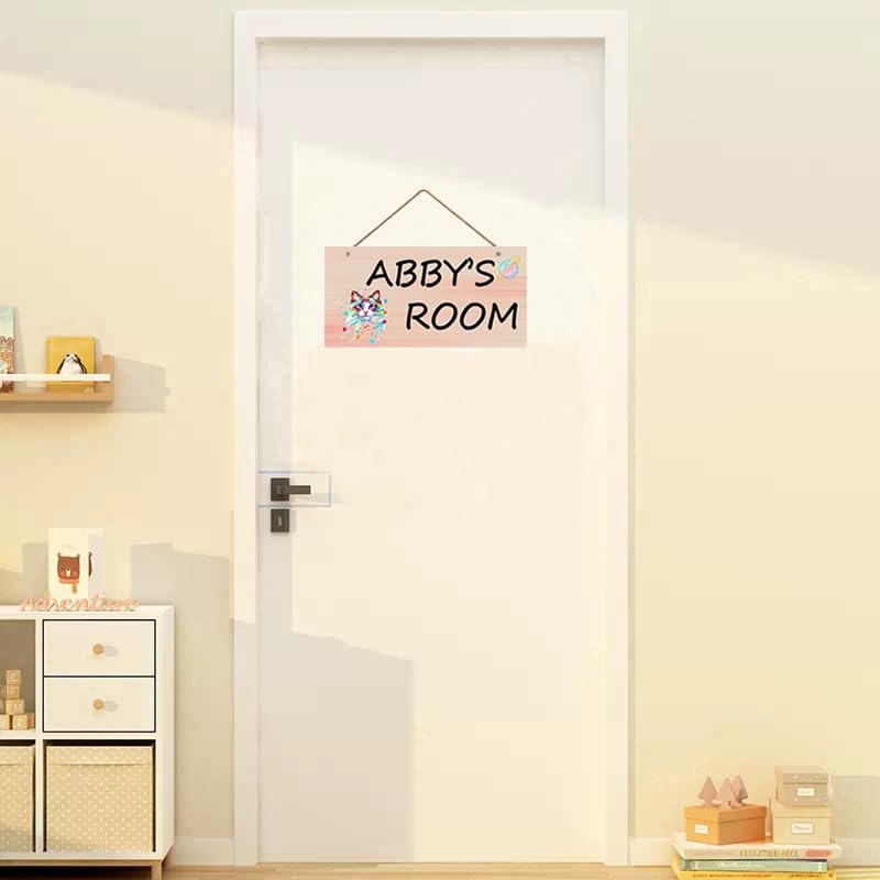 Personalized Signs Cute Cat Sign For Pet House Custom Name Sign For Boys Bedroom Girls Room Baby nursery Door Wall Decor for Kids Room Kitty Litter Cat house