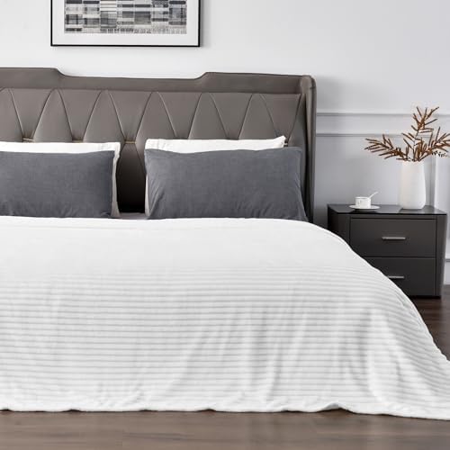 BEDELITE 3D Ribbed Jacquard White Blankets Queen Size for Bed, 90x90 Inch