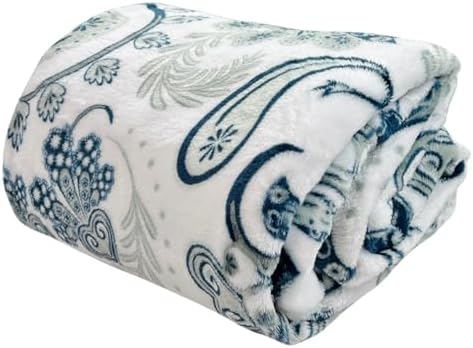 Soft Fleece Throw Blanket, Bohemian Boho White Navy Floral Paisley, 50x70