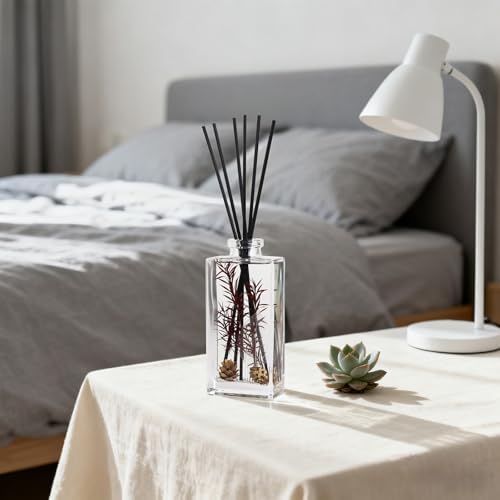 Wood & Willow Reed Diffuser Set with Dried Flowers (Red Berry & Oak)