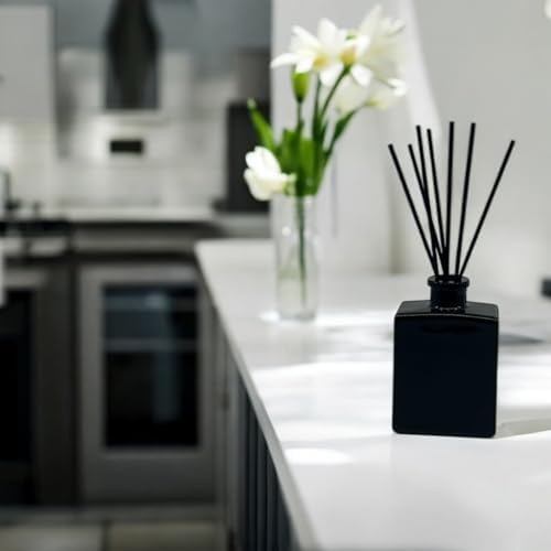 Urban Naturals Reed Diffuser Set, Rouge 54 - Bathroom Shelf Décor