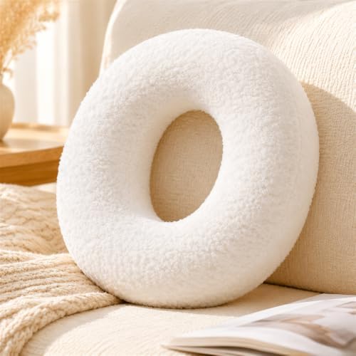 Letter Plush Pillow, Hugging Throw Pillows, Decorative Initial Shaped Pillows for Bed Couch, English Alphabet A to Z for Sofa Bedroom Living Room Decor (O)