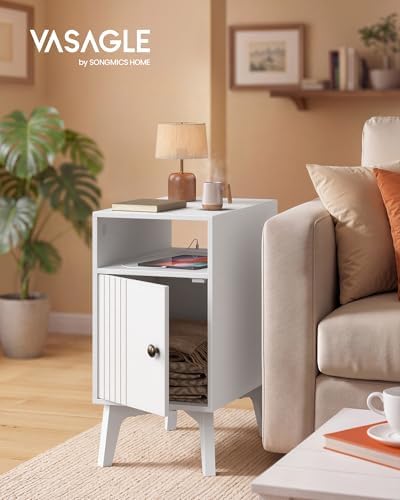VASAGLE End Table with Charging Station, Narrow Side Table, Nightstand