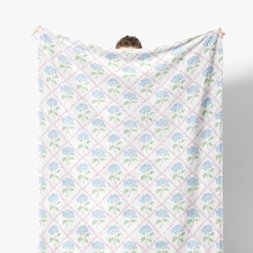 Blue Hydrangea Floral Blanket, Rustic Hydrangea Flower Decorative Throw Blanket for Couch Bed Sofa, Grandmillennial Flower Throw Blankets for Living Room Bedroom Decor, 50x60 Inches