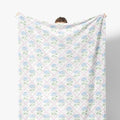 Blue Hydrangea Floral Blanket, Rustic Hydrangea Flower Decorative Throw Blanket for Couch Bed Sofa, Grandmillennial Flower Throw Blankets for Living Room Bedroom Decor, 50x60 Inches