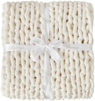 Bigacogo Chunky Knit Throw Blanket for Couch, 40x40 inches, Vintage White