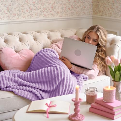 BEDELITE 3D Ribbed Lavender Fleece Throw Blanket for Couch, 50x70 Inch