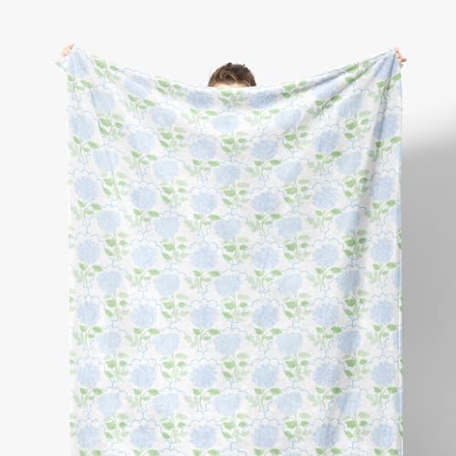 Blue Floral Blanket, Rustic Hydrangea Flower Plant Decorative Throw Blanket for Couch Bed Sofa, Cottagecore Flower Throw Blankets for Living Room Bedroom Decor, 50x60 Inches