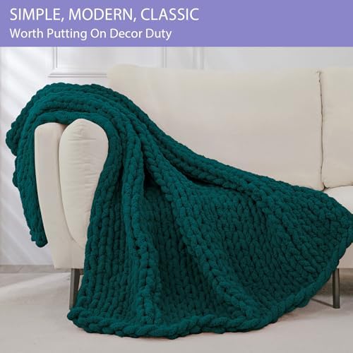 Bigacogo Chunky Knit Throw Blanket for Couch, 51x63 inches, Dark Green