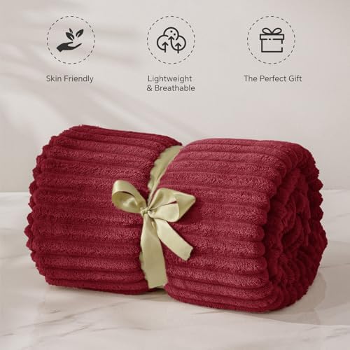 BEDELITE 3D Ribbed Burgundy Fleece Throw Blanket for Couch, 50x60 Inch
