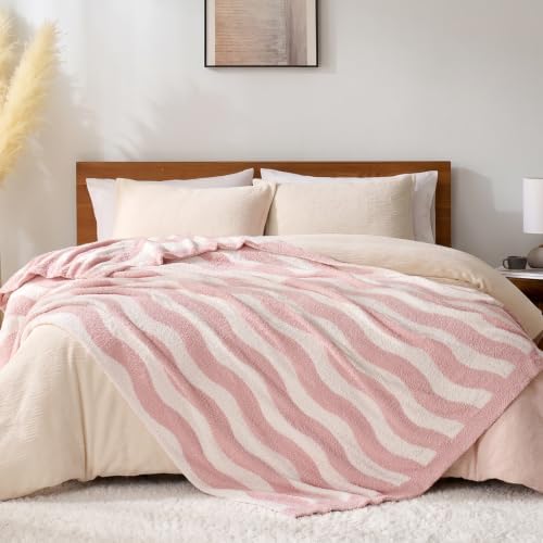Snuggle Sac Wave Stripe Throw Blanket for Couch, Fuzzy Microfiber Blankets, Throws for Girls Daughter Gifts for Kid, Wave Pink White, 60x80 inches