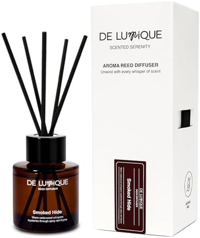 Smoked Hide Scent Reed Diffuser – Luxury Home Fragrance Diffuser with Cedarwood, Red Thyme, Iris & Patchouli – Room Scent Diffuser for Long-Lasting Aroma – 50ml