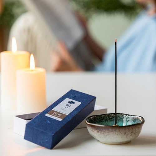 Asayu Japan Agarwood Incense Sticks, Low Smoke Japanese Incense, 20g