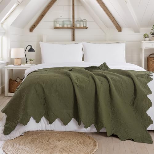 Brandream Olive Green Scalloped Quilt Cotton 47 X 60 Inch Quilted Throw Blanket for Bed Couch Daybed Decorative Throw Blankets