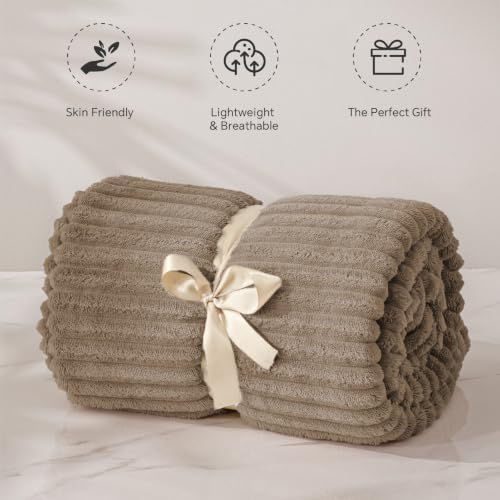 BEDELITE 3D Ribbed Coco Brown Fleece Throw Blanket for Couch, 50x60 Inch