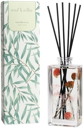 Wood & Willow Reed Diffuser Set with Dried Flowers (Wild Rose & Oud)