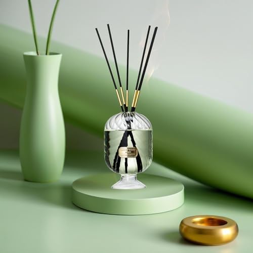 Reed Diffuser Set, Pretty Valley Home Diffuser 200Ml / 6.76 fl OZ Gift Box - Includes Reed Diffuser Sticks, Long Lasting Fragrance Oil and Glass Bottle for Office Living Room Decor (Honeysuckle)
