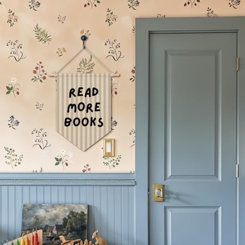 Classroom Reading Nook Decor, Read More Books Pennant Flag for Reading Corner Classroom Library 15x11 Inch - Beige
