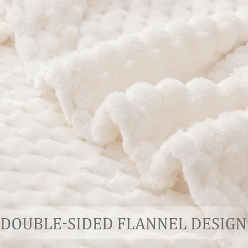 Exclusivo Mezcla 3D Fleece California King Blanket for Bed, Ivory