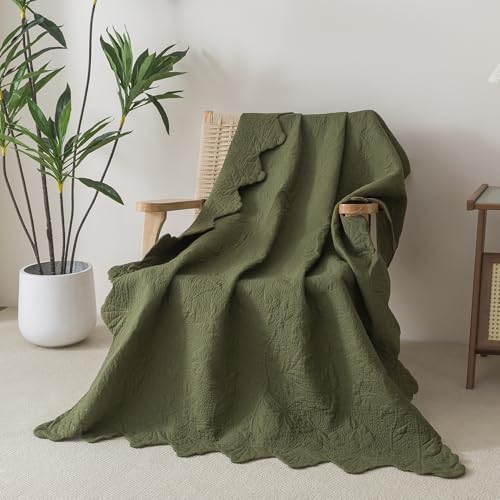 Brandream Olive Green Scalloped Quilt Cotton 47 X 60 Inch Quilted Throw Blanket for Bed Couch Daybed Decorative Throw Blankets