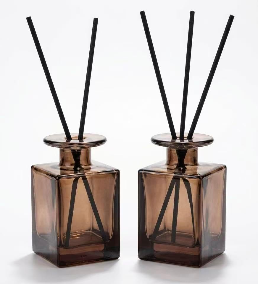 2 Pack 150ml Glass Reed Diffuser Container with Black Sticks, Empty Essential Oil Diffuser Jars with Protective Packaging for DIY Home Fragrance, Bathroom, Bedroom and Office Decor (2, Amber Brown)