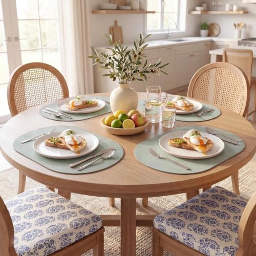 MOSAYT Vinyl Faux Leather Oval Placemats, Set of 6, Green