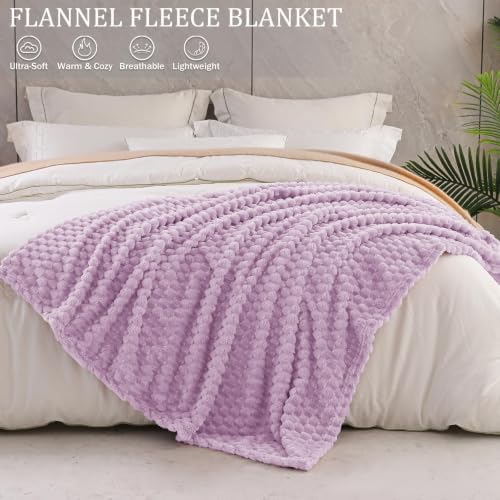 Exclusivo Mezcla Large 3D Fleece Throw Blanket for Couch, Lilac Purple