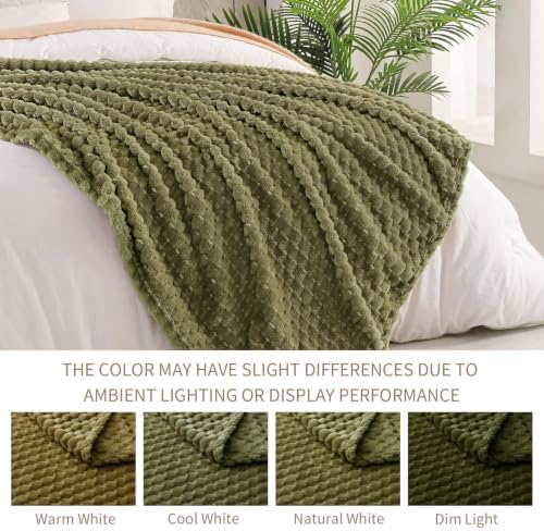 Exclusivo Mezcla Large 3D Fleece Throw Blanket for Couch, Olive Green