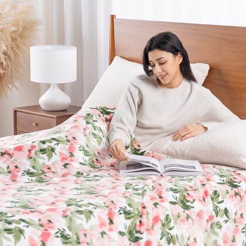 Luxury Printed Fleece Warm Blanket, Soft Lightweight Velvety Plush Throw for Couch and Bed, Cozy Comfy for All Seasons(Ivory Pink Flowers, 70×90 Inches)