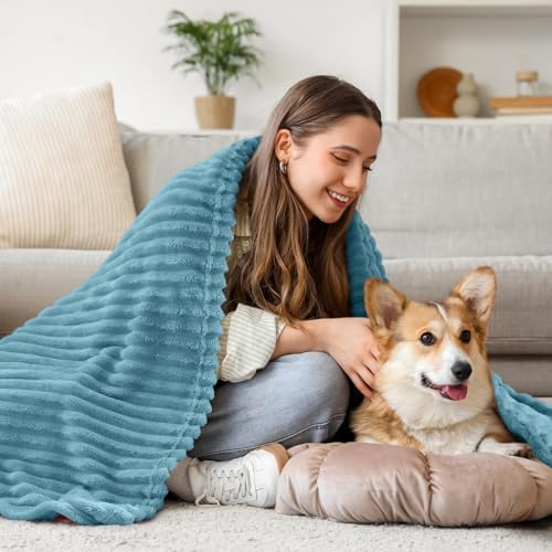BEDELITE 3D Ribbed Washed Blue Fleece Twin Blanket for Couch, 60x80 Inch