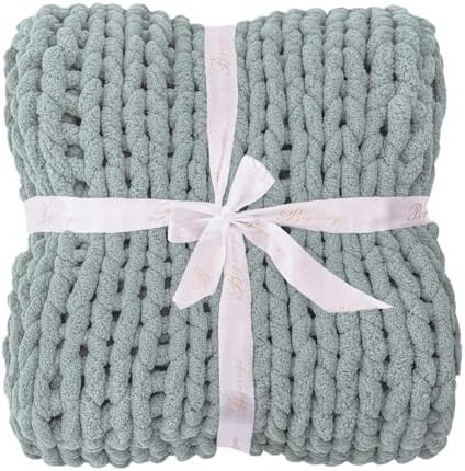 Bigacogo Chunky Knit Throw Blanket for Couch, 51x63 inches, Misty Green