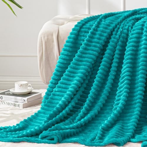 BEDELITE 3D Ribbed Ocean Blue Fleece Twin Blanket for Couch, 60x80 Inch