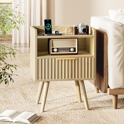 Huuger Nightstand Set of 2 with Charging Station, USB-C Port, End Tables