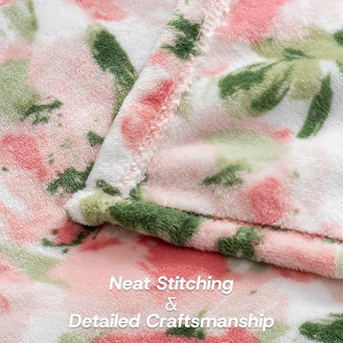 Luxury Printed Fleece Warm Throw Blanket, Soft Lightweight Velvety Plush Throw for Couch and Bed, Cozy Comfy for All Seasons(Ivory Pink Flowers, 50×70 Inches)