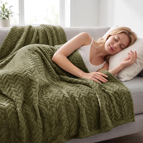 Exclusivo Mezcla Fleece Throw Blanket for Couch Sofa, 50”x70”, Olive Green