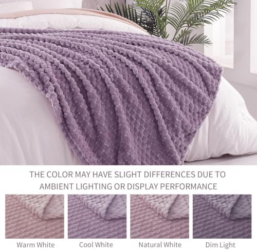 Exclusivo Mezcla Large 3D Fleece Throw Blanket for Couch, Grayish Purple