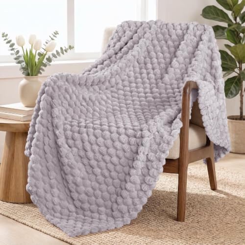 Exclusivo Mezcla Large 3D Fleece Throw Blanket for Couch, Light Grey
