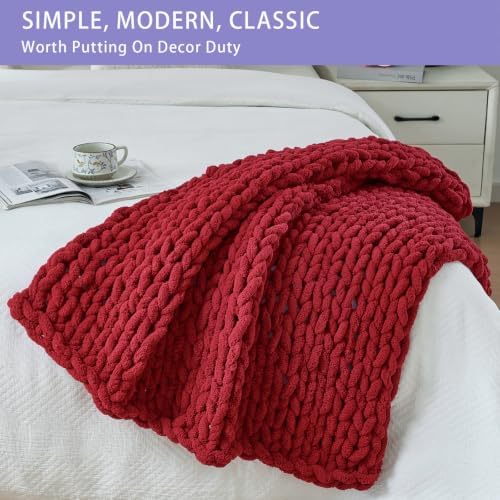 Bigacogo Chunky Knit Throw Blanket for Couch, 40x40 inches, Red