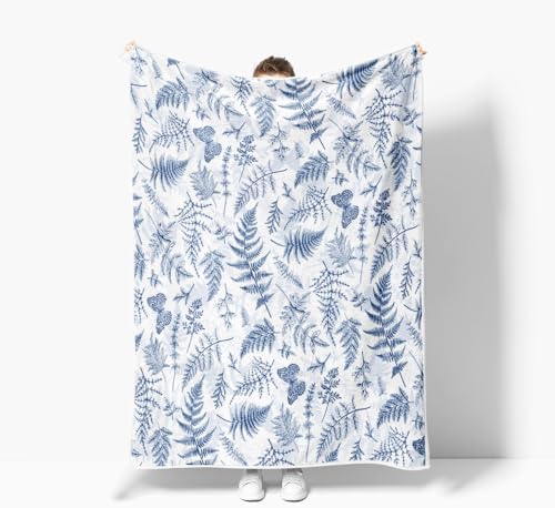 Floral Throw Blanket, Blue White Throws with Wildflowers Botanical Floral Printed for All Seasons, Vintage Butterfly Fluffy Fuzzy Blanket for Bedding Sofa and Travel Couch Chair Sofa Home Decor,50x60