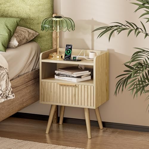 Huuger Nightstand Set of 2 with Charging Station, USB-C Port, End Tables