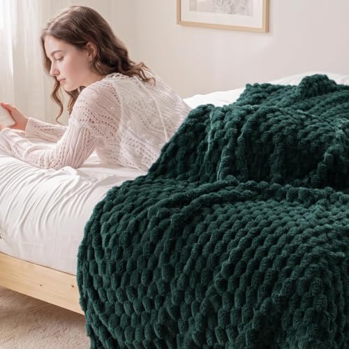 Exclusivo Mezcla 3D Fleece Twin Size Blanket for Bed, Forest Green