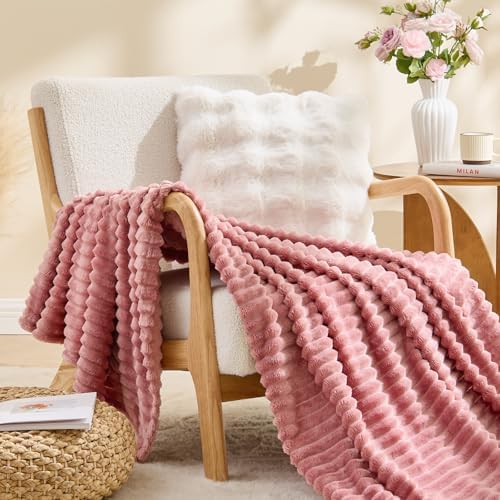 BEDELITE 3D Ribbed Jacquard Pink Fleece Throw Blanket for Couch, 50x70 Inch