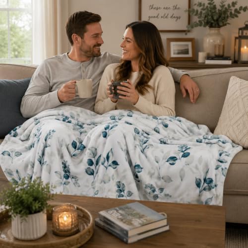 Soft Fleece Throw Blanket Bohemian Boho Elegant Teal Leaves Berries, 50x70