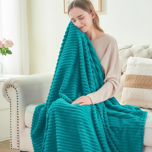 BEDELITE Ribbed Jacquard Ocean Blue King Size Blankets for Bed, 108x90 Inch