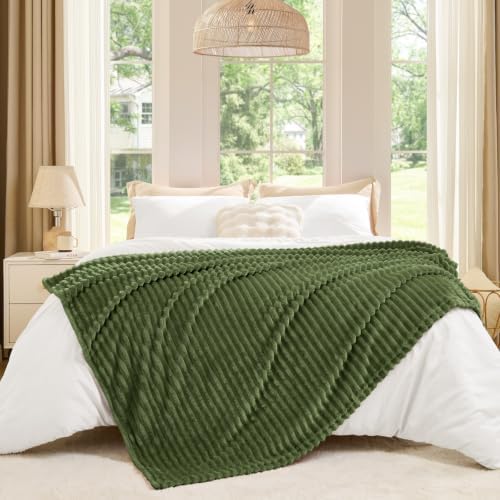 BEDELITE Ribbed Moss Olive Green Fleece Throw Blanket for Couch, 50x60 Inch